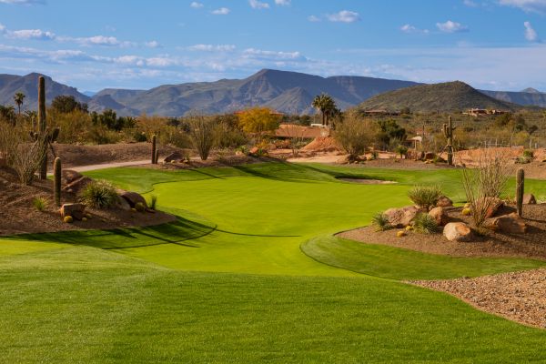 Golf Course Groundskeeping in Olathe