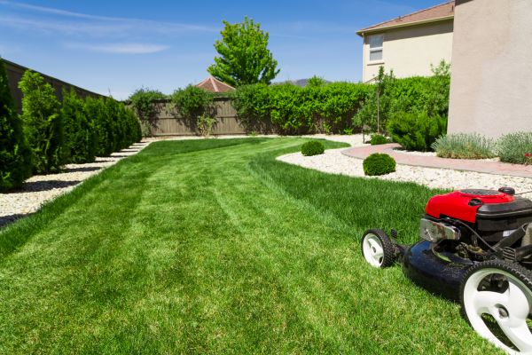 Residential Lawn Mowing in Olathe